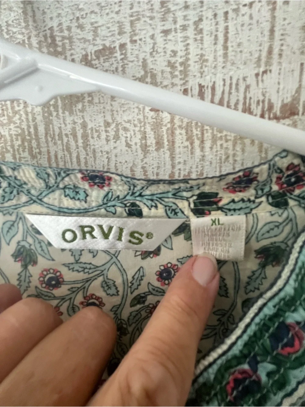 Orvis Cream Tunic Top with Green Floral Motif Sz XL